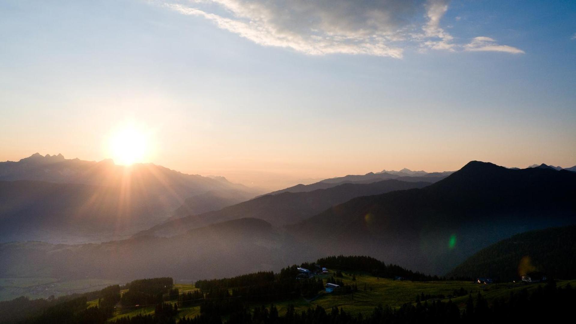 Goldhirsch Aparthotel Ваграйн Экстерьер фото